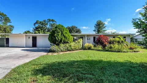 3040 Fletcher Ave, Lakeland, FL 33803