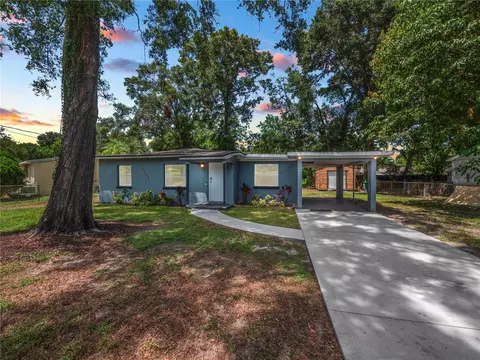 1512 E Mcberry St, Tampa, FL 33610
