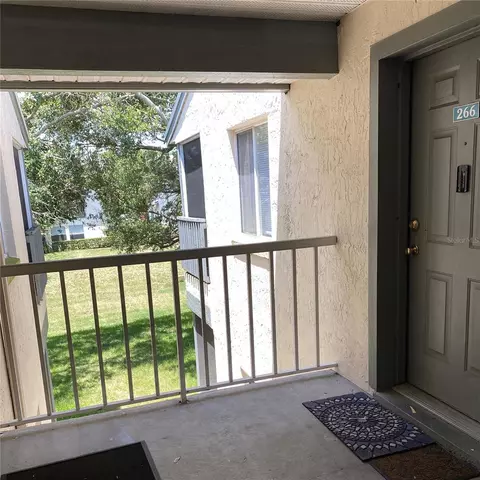 2075 Isle Royale Ct SE #266, Winter Haven, FL 33880
