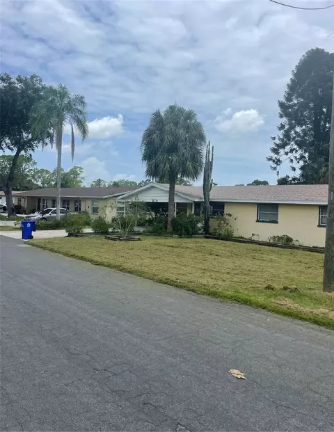 849 W Carole St, Lakeland, FL 33803