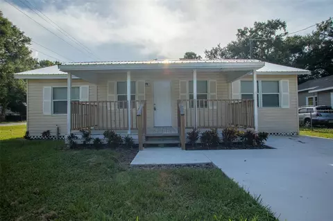 522 Bennett St, Auburndale, FL 33823