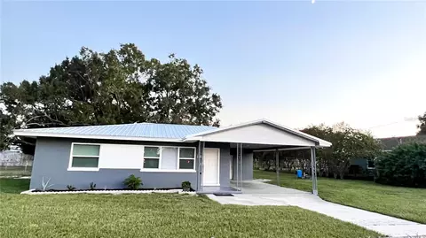 102 10th St W, Winter Haven, FL 33880