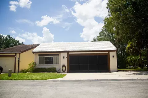 149 Mariposa, Winter Haven, FL 33884