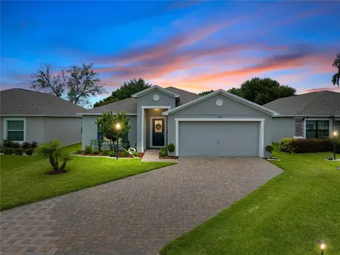 154 Lake Mariana Pl, Auburndale, FL 33823