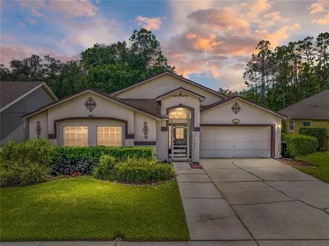 35512 Wickingham Ct, Zephyrhills, FL 33541