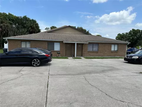 3881 Janeen Cir, Mulberry, FL 33860