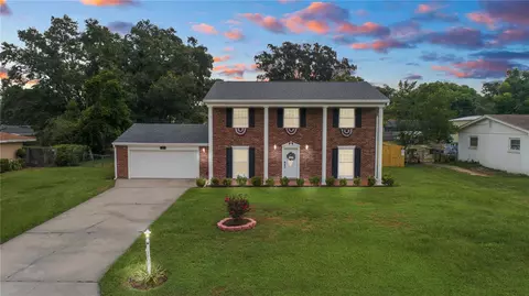4616 Burgundy Pl, Lakeland, FL 33813
