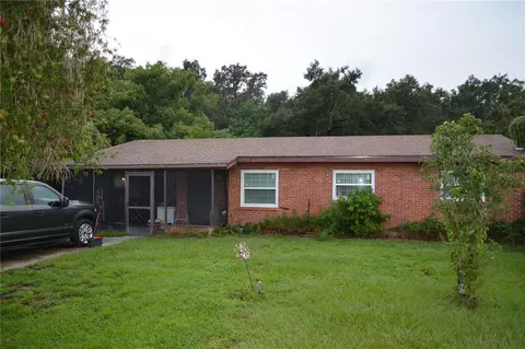 2544 Gordon St, Mulberry, FL 33860