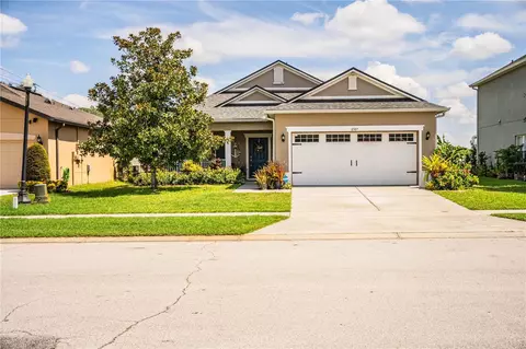 8507 Rindge Rd, Polk City, FL 33868