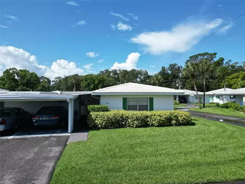 546 Kelsey St, Lakeland, FL 33803