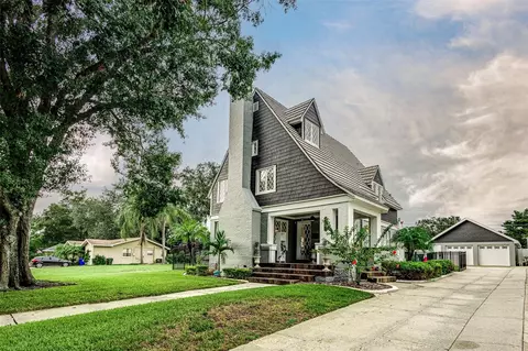 407 W Maxwell St, Lakeland, FL 33803