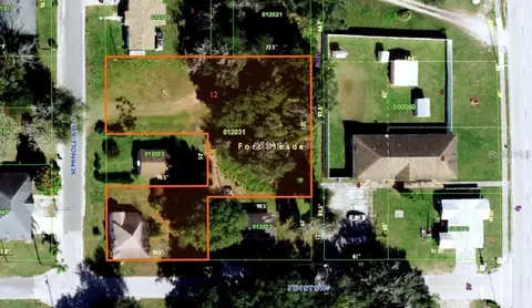 30 5th St SW, Fort Meade, FL 33841