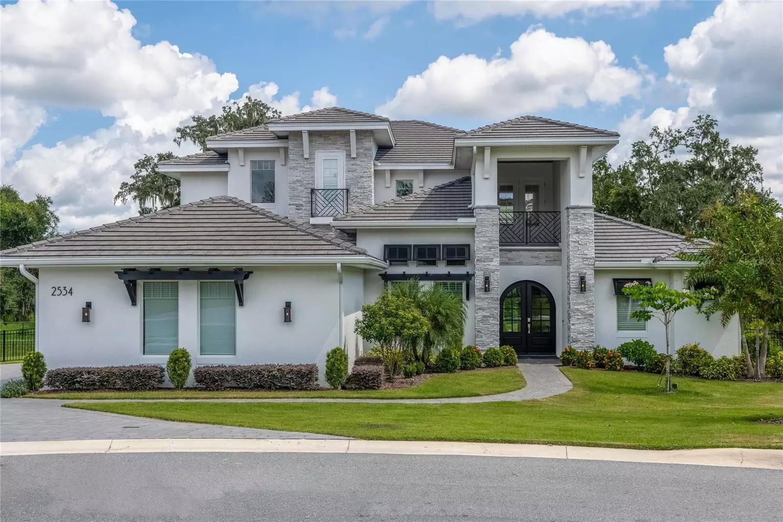 2534 Delphi Woods Cir, Lakeland, FL 33812 | 66 Photos - Movoto, image size:1600x1066