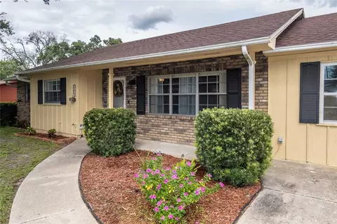 4016 S Wellington Dr, Lakeland, FL 33813