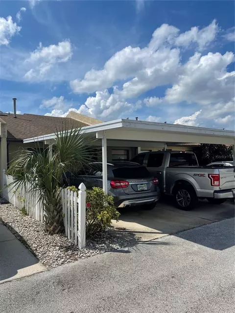 2202 Abbey Rd, Winter Haven, FL 33880
