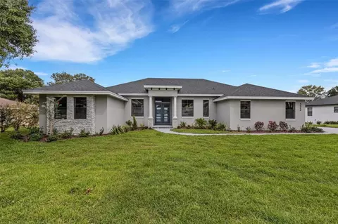 322 Bayberry Dr, Polk City, FL 33868
