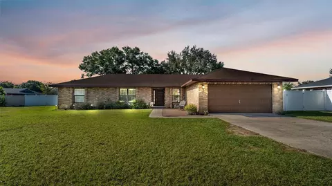 1425 Hammock Shade Dr, Lakeland, FL 33809