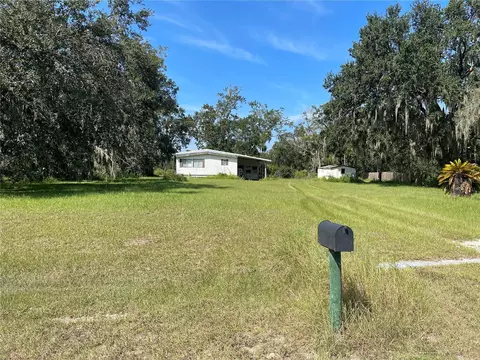 201 W Cesara Dr, Mulberry, FL 33860