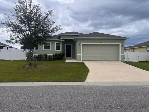 605 Majestic Gardens Blvd, Winter Haven, FL 33880