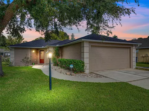 216 Eagle Point Loop, Auburndale, FL 33823