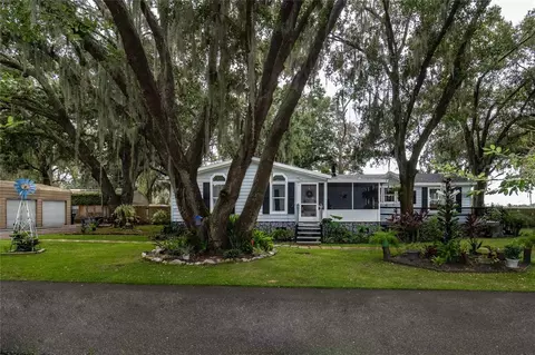 6711 W Oliver Rd, Plant City, FL 33567