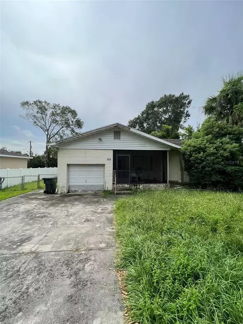 813 Eddy St, Lakeland, FL 33803