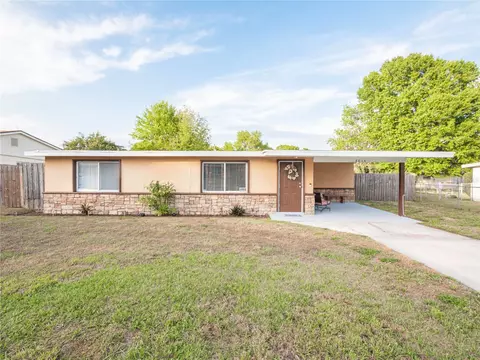 2610 Trinity Cir NW, Winter Haven, FL 33881