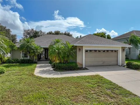 108 Shaddock Dr, Auburndale, FL 33823