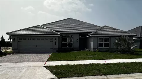5009 Tennesse Lake Dr, Auburndale, FL 33823