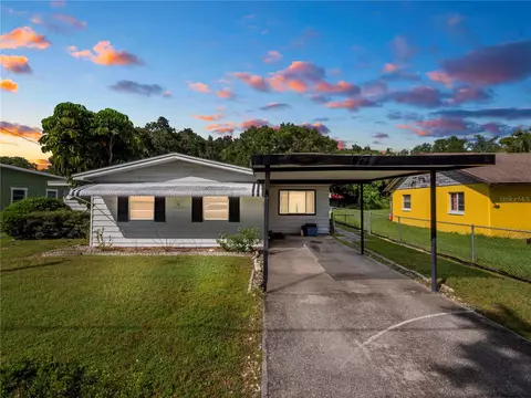 733 Hennessee St, Lakeland, FL 33805