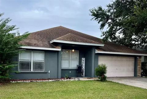 220 Madalyn Ct, Auburndale, FL 33823