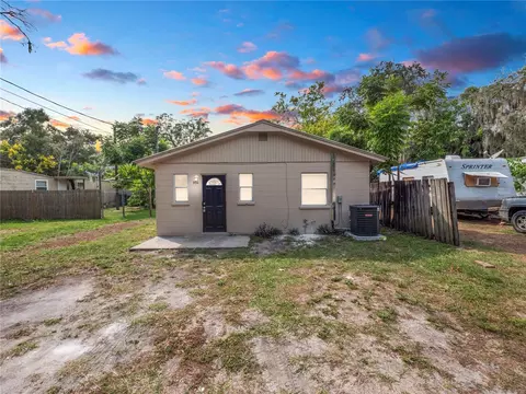 904 Wasena Ave, Lakeland, FL 33815