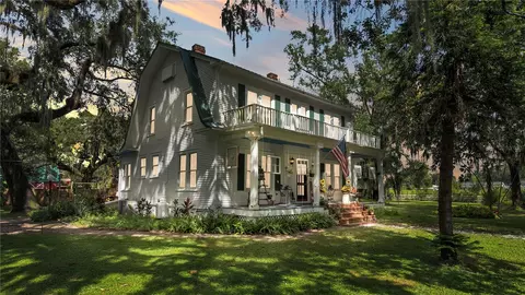 1349 Cherry Ln, Lakeland, FL 33811