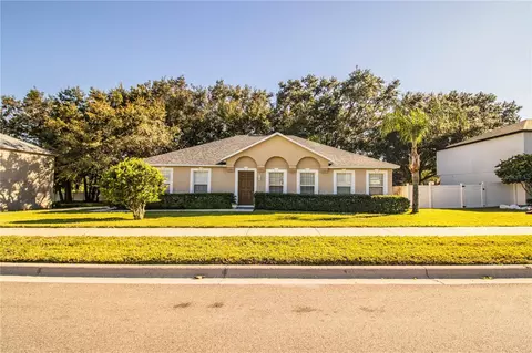 2493 Sheila Dr, Apopka, FL 32712