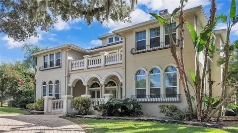 1665 Blue Heron Ln, Lakeland, FL 33813