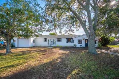 4831 Joyce Dr, Lakeland, FL 33805