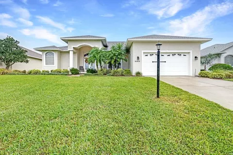 6465 Bendelow Dr, Lakeland, FL 33810