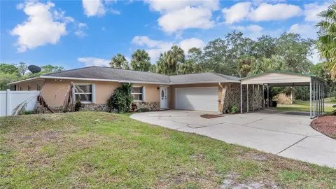 6710 S Beagle Dr, Homosassa, FL 34448