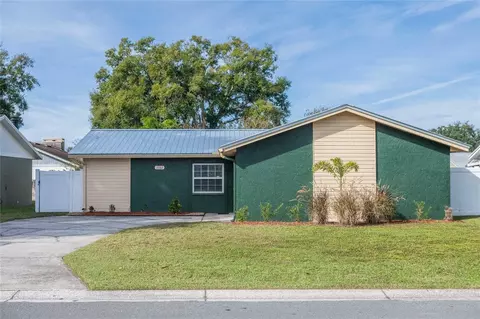 2262 Honeycomb Ln, Lakeland, FL 33801