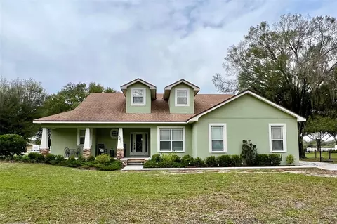 1342 Sunnydell Farm Ln, Lakeland, FL 33809