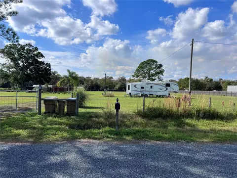 5740 Forest Dr, Okeechobee, FL 34972 photo 1