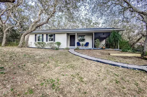 6730 Jenny Dr, Lake Wales, FL 33898