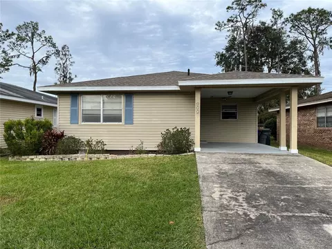 477 Nighthawk Dr, Lakeland, FL 33813