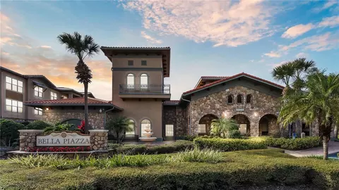 907 Charo Pkwy #911, Davenport, FL 33897
