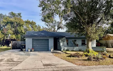 336 Sand Pine Trl, Winter Haven, FL 33880