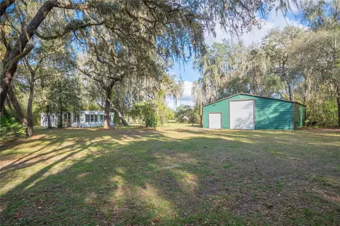 18510 Hamilton Rd, Dade City, FL 33523