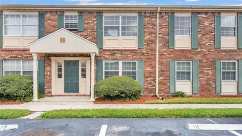 1920 Edgewood Dr #I3, Lakeland, FL 33803