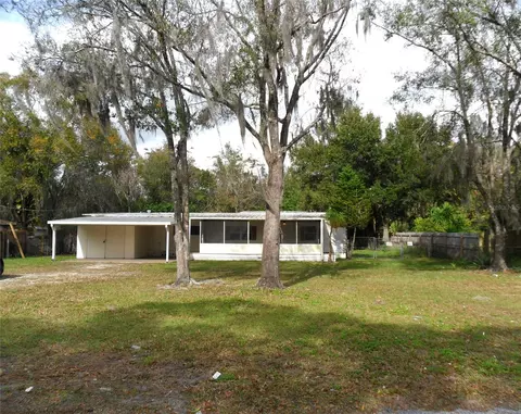 225 Temple Cir N, Winter Haven, FL 33880