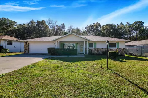 1100 W Buttonbush Dr, Beverly Hills, FL 34465
