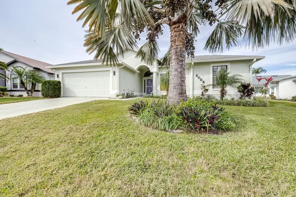 6064 Condor Dr, Lakeland, FL 33809 35 Photos Movoto